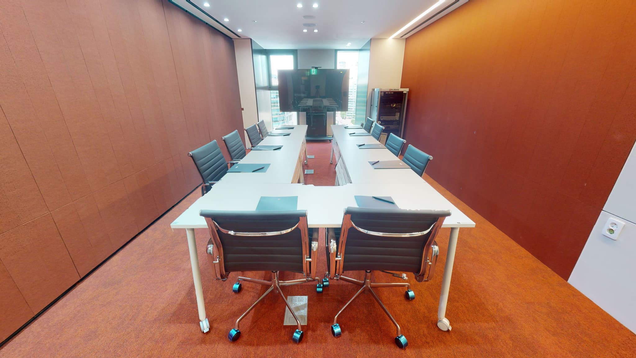 ミーティングルーム5